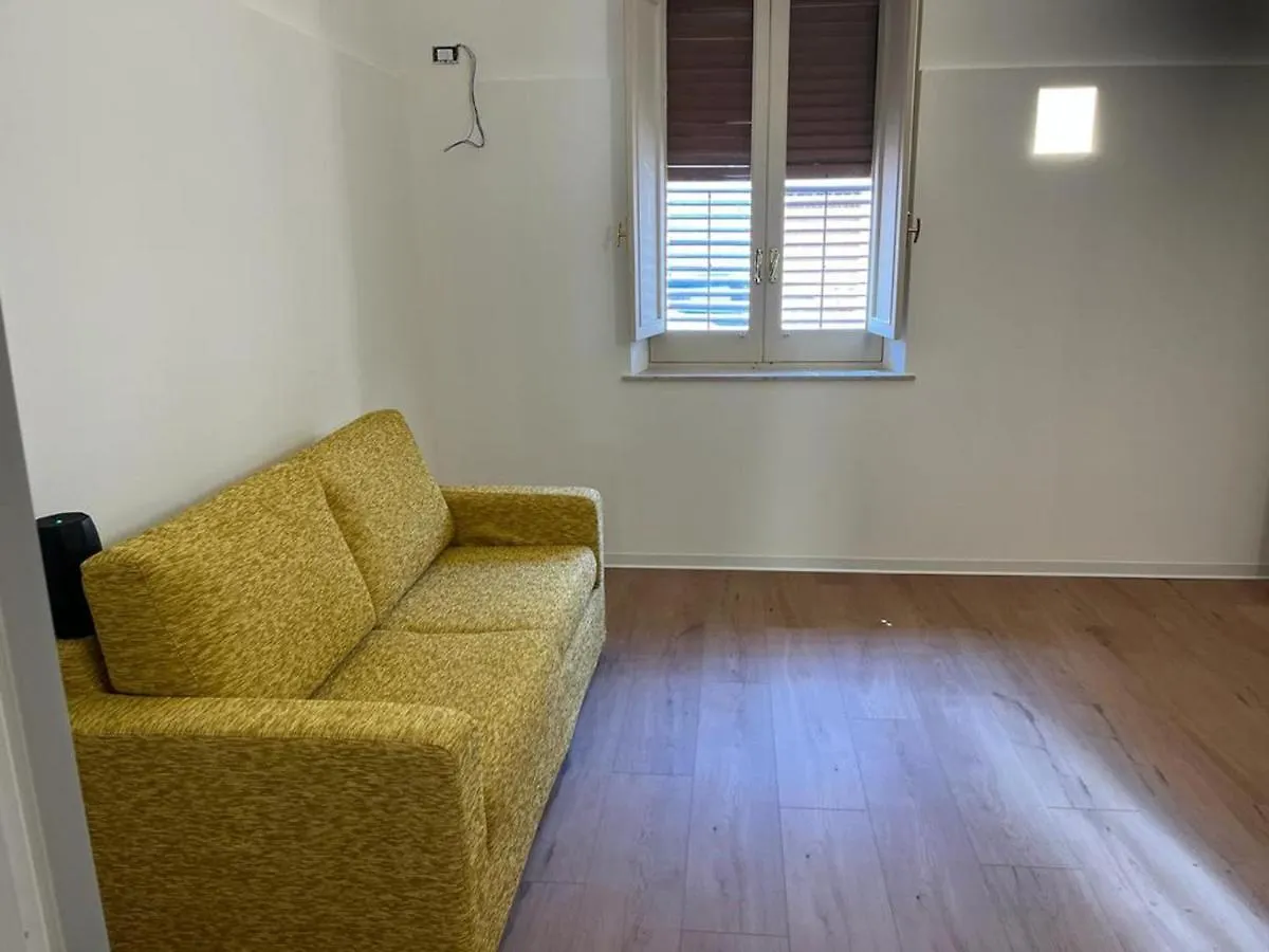 Immaculate 3-Bed Apartment In Trapani Sicily