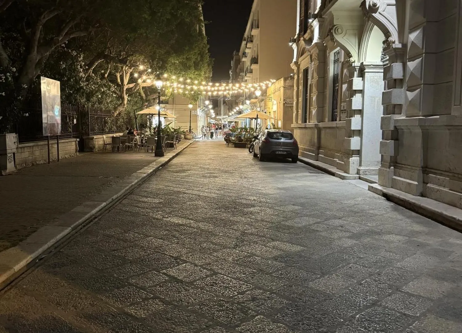 Immaculate 3-Bed Apartment In Trapani Sicily